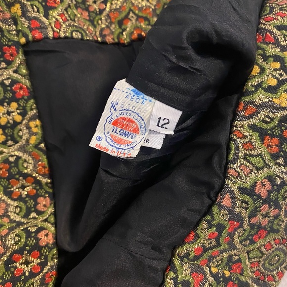 Vintage 1970s Pauline Trigere Skirt Set - Picture 15 of 16